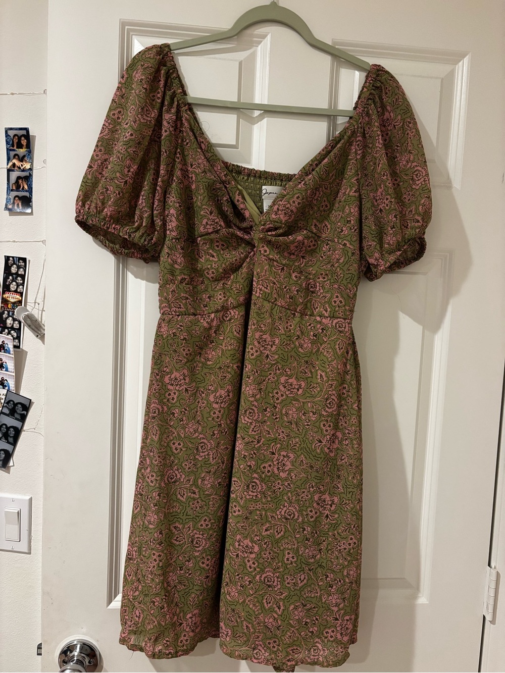 Unknown Brand Green and Pink Floral Puff Sleeve Dress